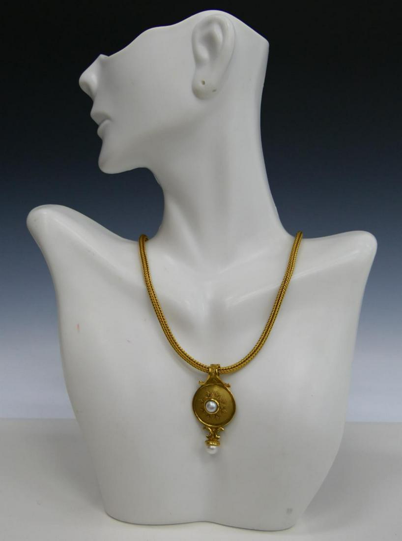 VINTAGE 18KT PENDANT AND WHEAT LINK NECKLACE (1 of 7)