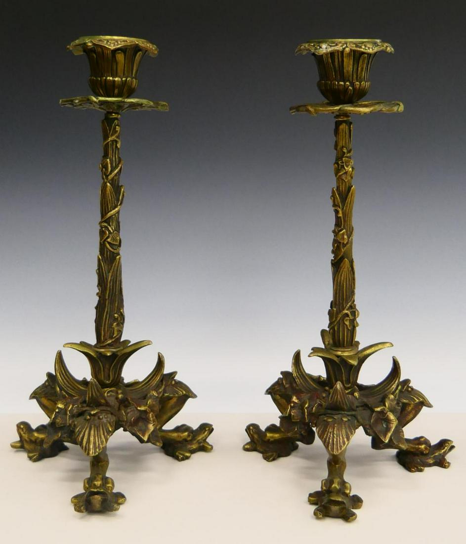 PAIR OF ANTIQUE BRONZE CANDLE STICKS FROG MOTIF (1 of 6)