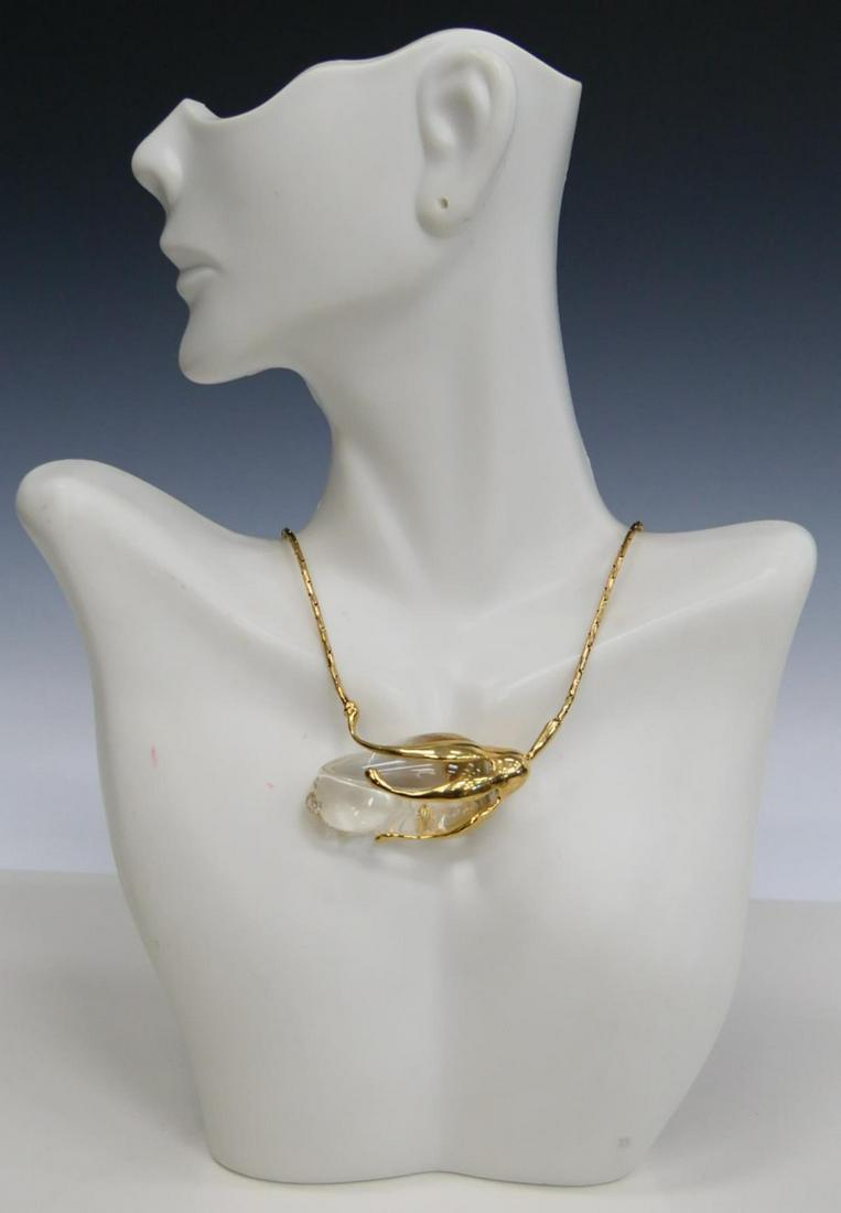 14KY YELLOW GOLD AND LARGE STEUBEN DROP PENDENT (1 of 9)