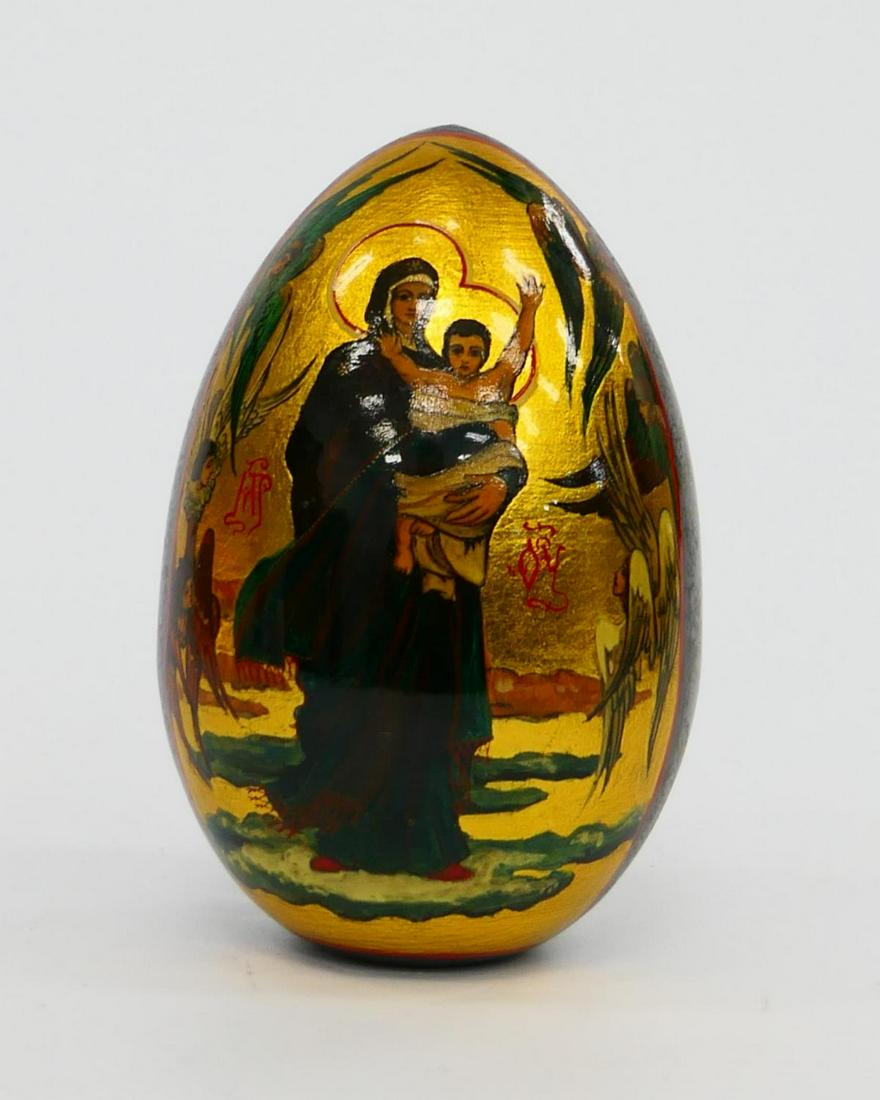 RUSSIAN MADONNA & CHILD RELIGIOUS LACUQUERED EGG (1 of 4)