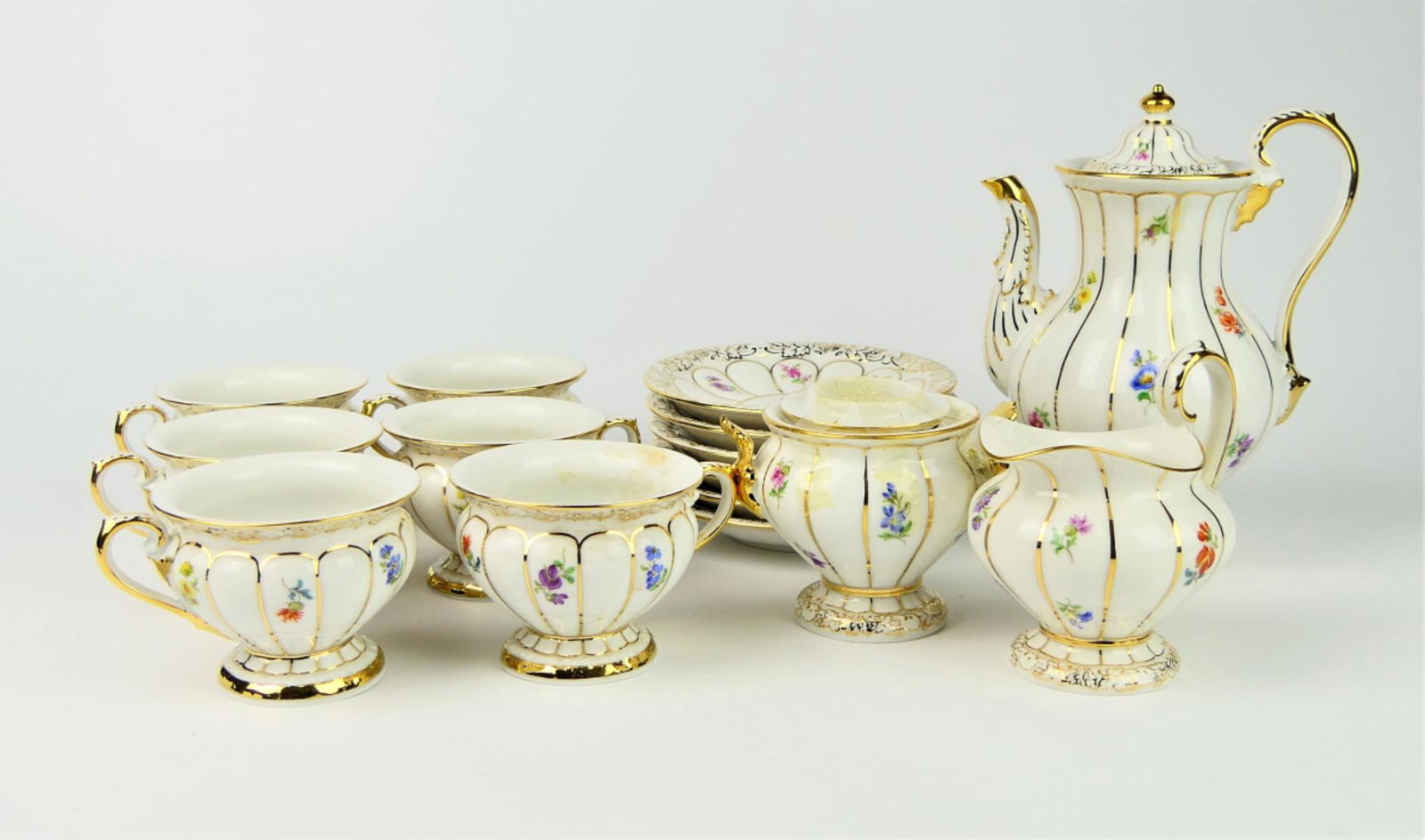 MEISSEN HAND PAINTED VINTAGE CHOCOLATE SET (1 of 6)