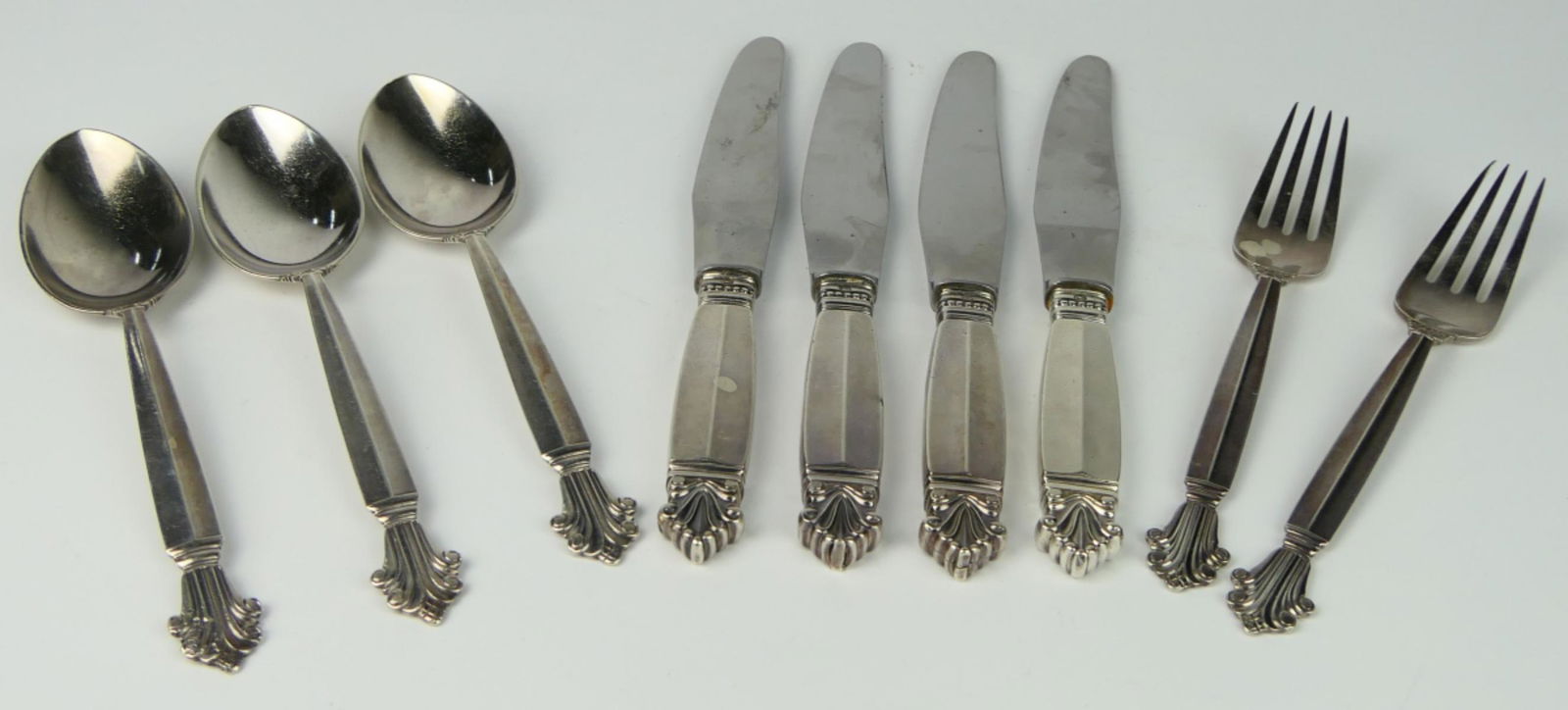 GEORG JENSEN (9) PIECES STERLING ACANTHUS FLATWARE (1 of 5)