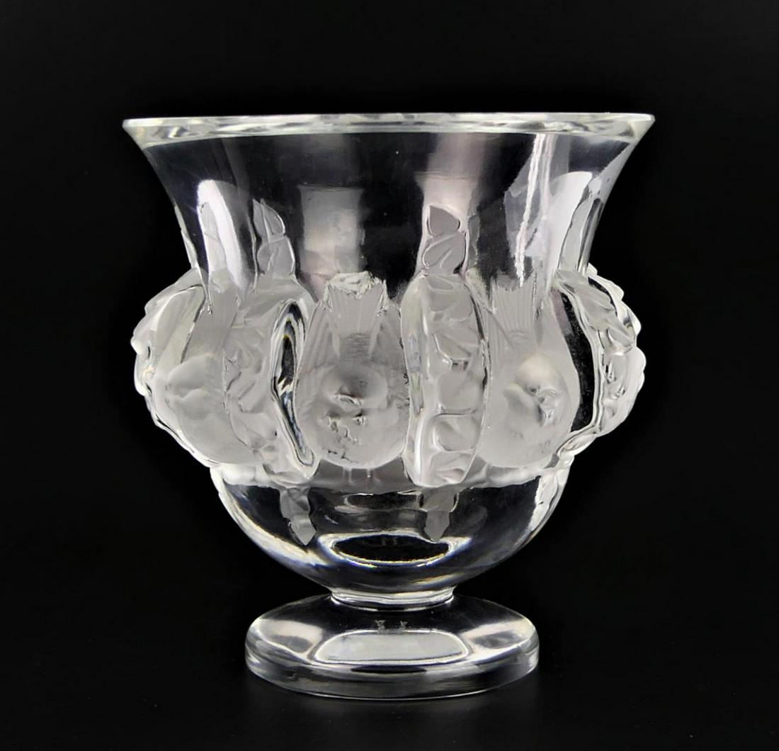 LALIQUE FRENCH CRYSTAL 'DAMPIERRE' BIRD VASE (1 of 4)