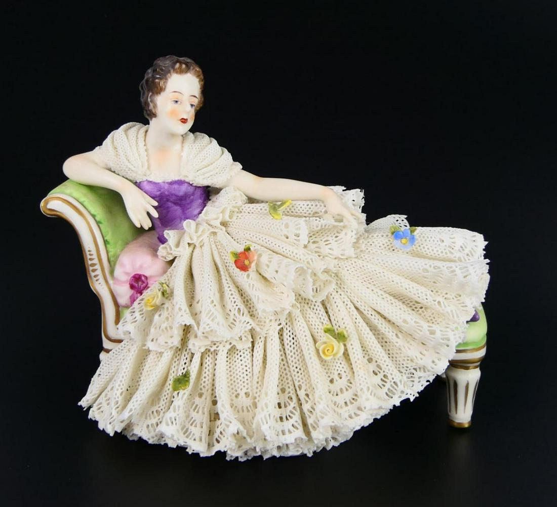DRESDEN LADY ON THE DIVAN LACE FIGURINE (1 of 4)