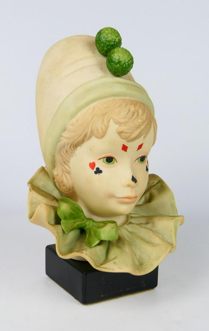 LARGE CYBIS CLOWN PIERROT HEAD ON BASE (1 of 2)