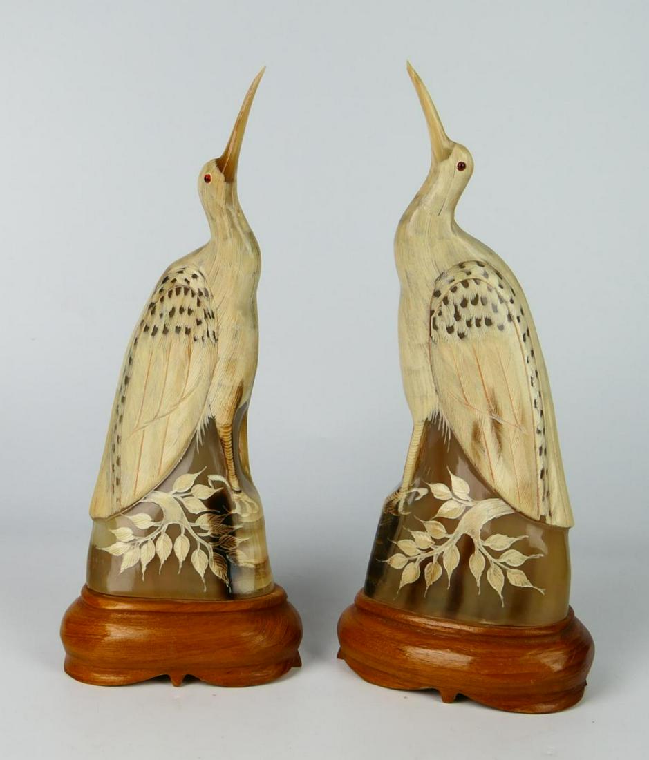 PAIR OF VINTAGE CARVED WATER BUFFALO HORN BIRDS (1 of 5)