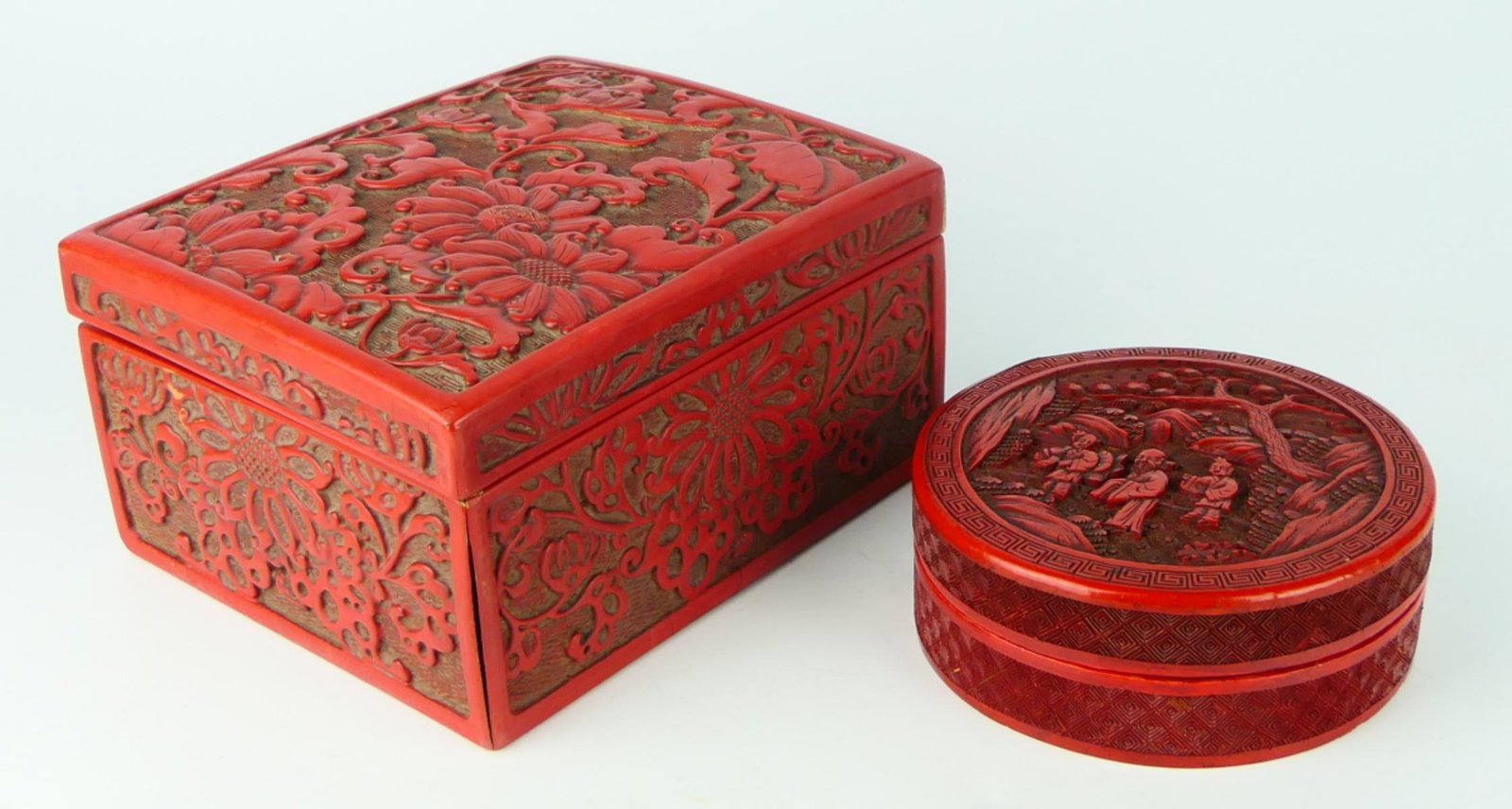 2 CHINESE CINNABAR LACQUERED COVERED BOXES (1 of 7)
