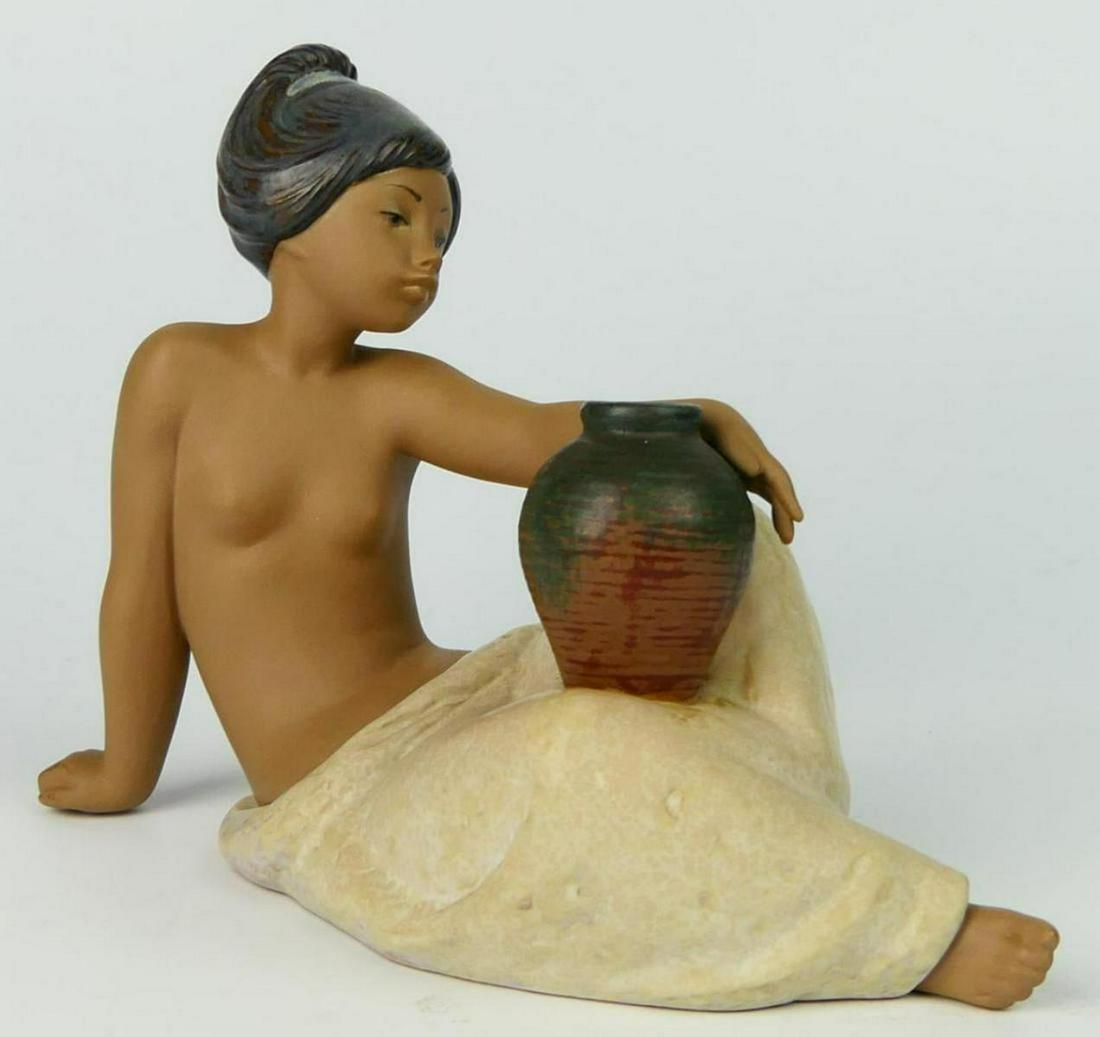 LLADRO PORCELAIN 8 3/4" GRES FIGURE (1 of 3)