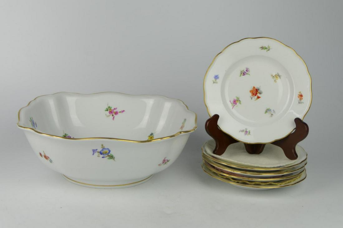 MEISSEN 6 PIECE HAND PAINTED PORCELAIN BERRY SET (1 of 3)