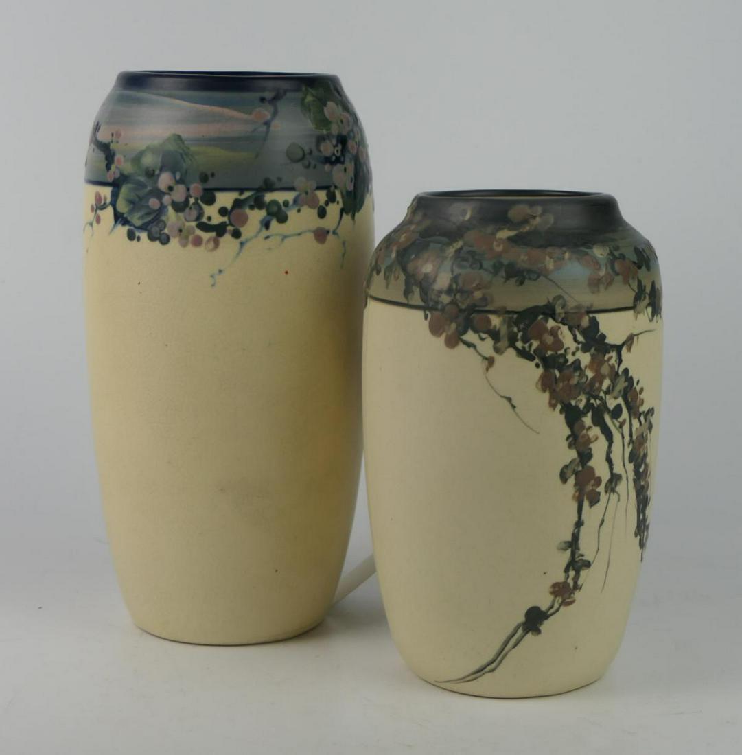 2 WELLER HUDSON HAND PAINTED SIMILAR POTTERY VASES (1 of 4)
