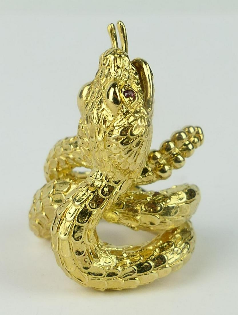 KURT WAYNE 18KT Y. GOLD SNAKE RING TONGUE MOVES (1 of 6)