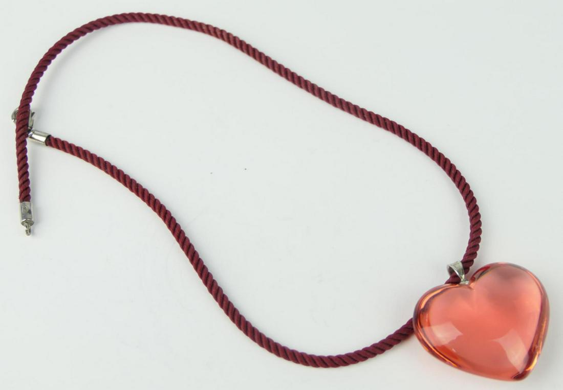 BACCARAT RED GLASS HEART PENDANT CORD & BOX (1 of 3)