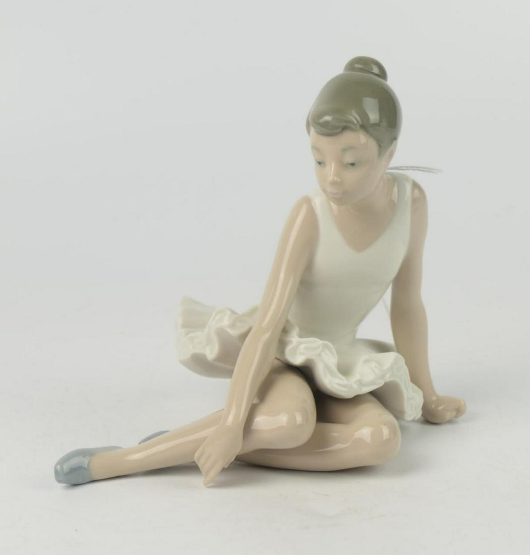NAO PORCELAIN BALLERINA 6": GLOSSY