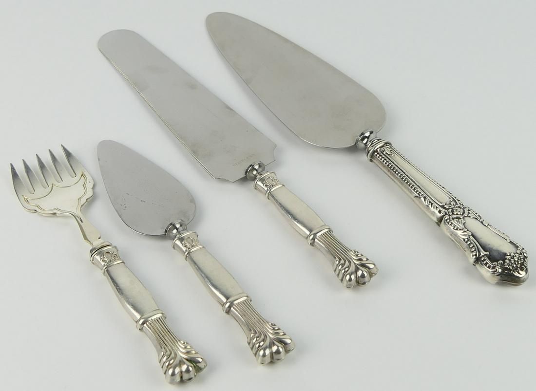 4 STERLING HANDLED FLATWARE ITEMS (1 of 3)
