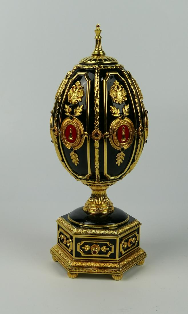 FRANKLIN MINT FABERGE IMPERIAL JEWELED EGG CHESS (1 of 3)
