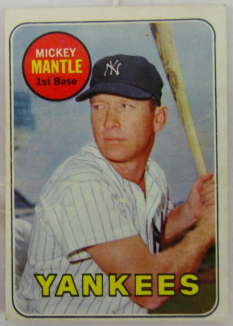 MICKEY MANTLE YANKEES TOPPS #500 BASEBALL CARD (1 of 8)