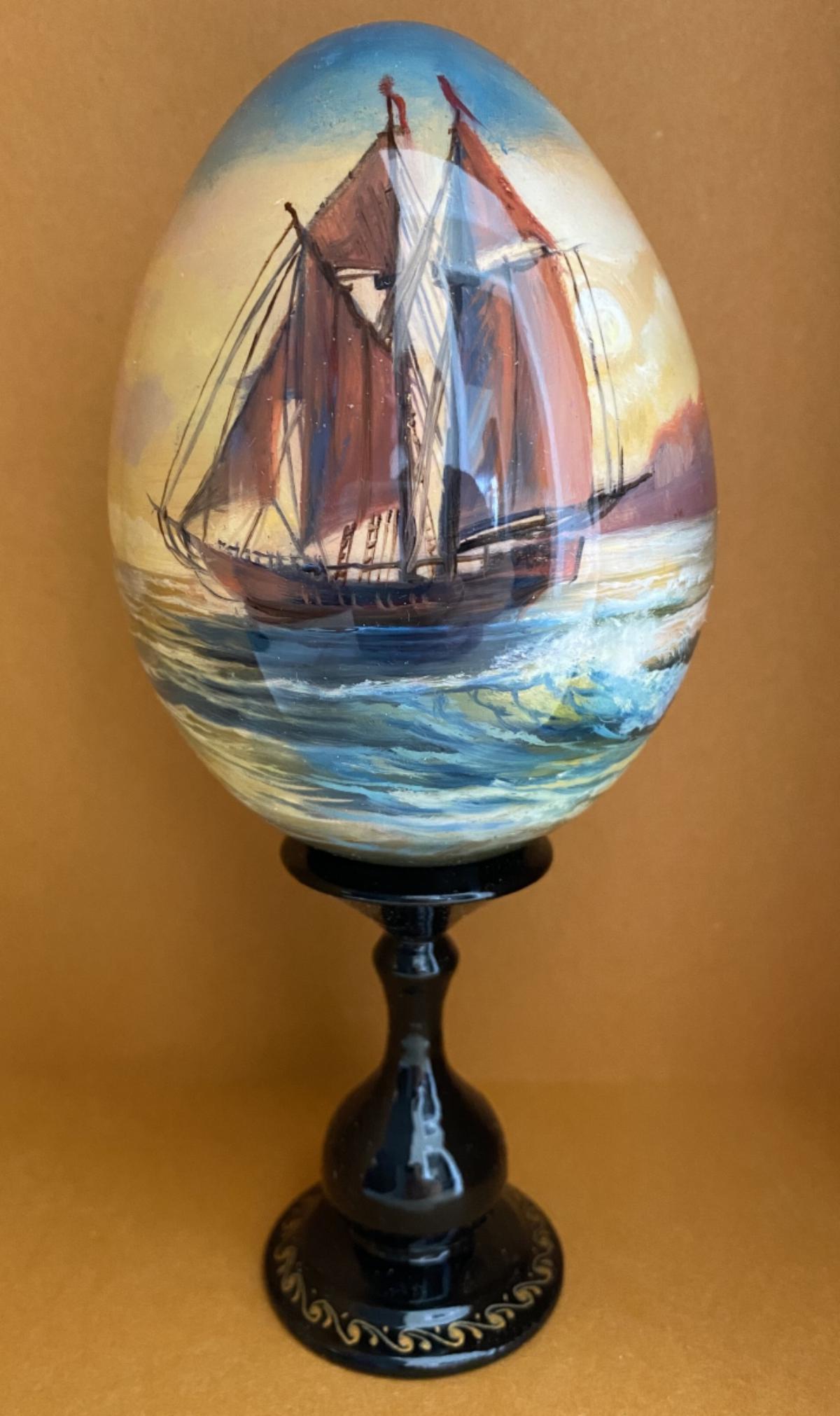 SIGNED A KOTOVA RUSSIAN LACQUER MARINE EGG w/BASE (1 of 3)