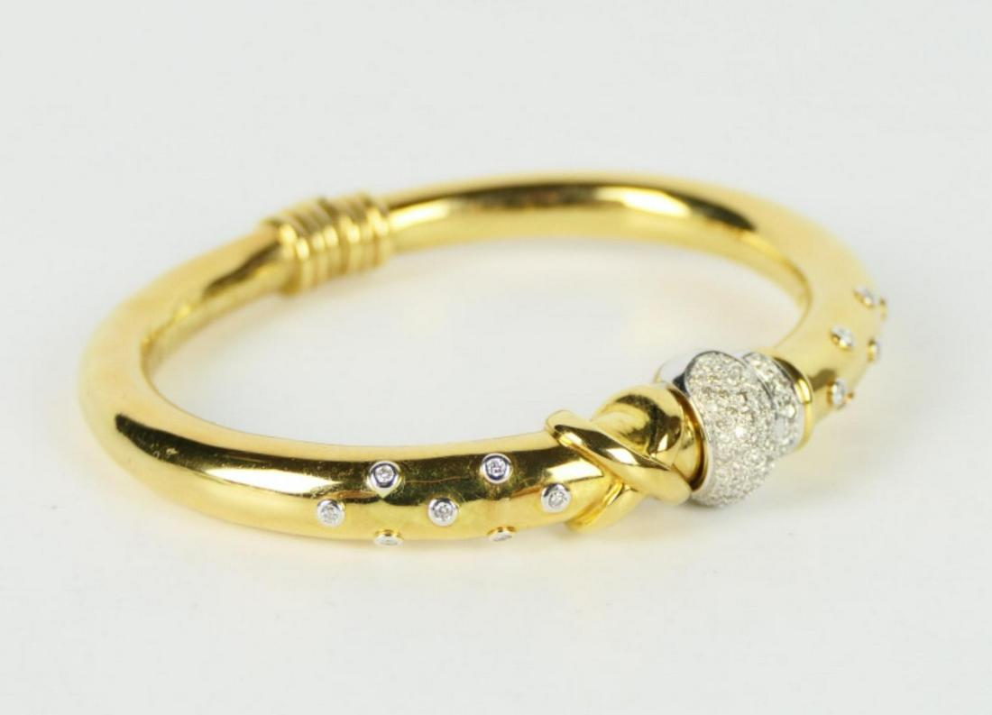 18KT YELLOW GOLD & PAVE DIAMOND BANGLE BRACELET (1 of 4)