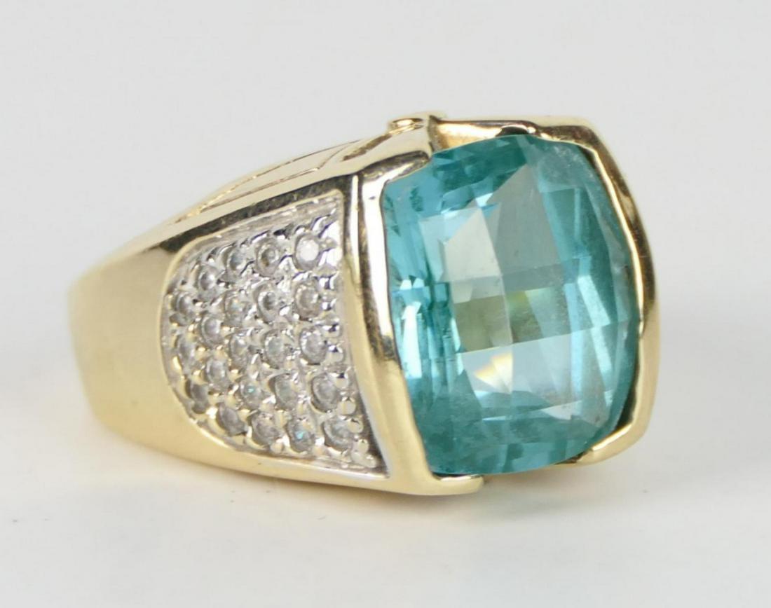 VINTAGE HEAVY 10KT YELLOW GOLD TOPAZ DIAMOND RING (1 of 7)