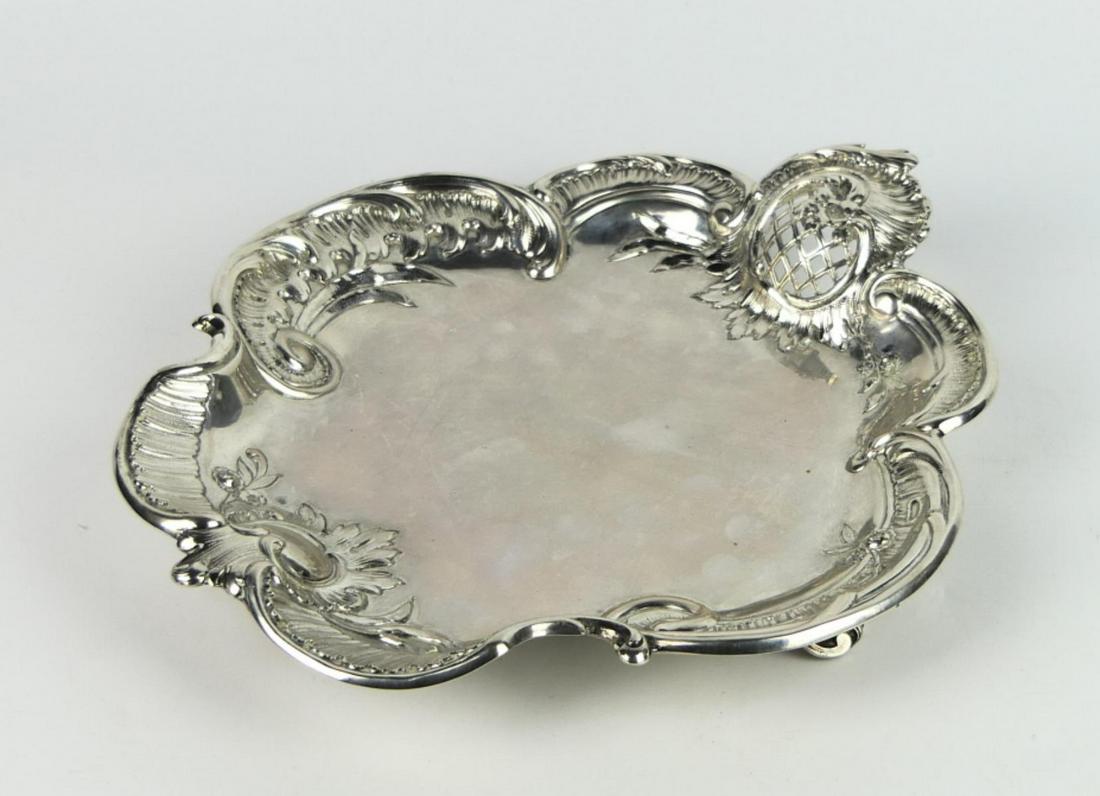 GORGEOUS VINTAGE FOOTED 800 SILVER TRAY (1 of 4)