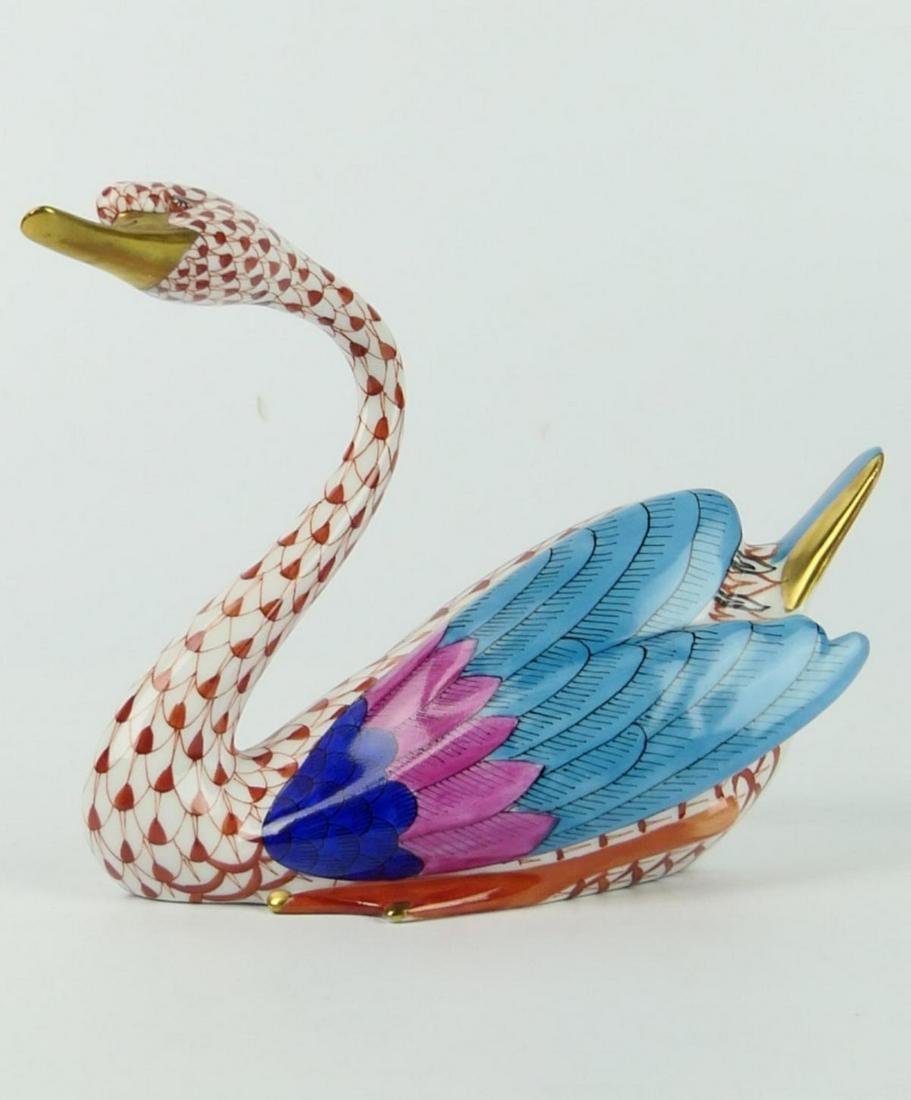 HEREND LARGE ORANGE FISHNET SWAN (1 of 3)