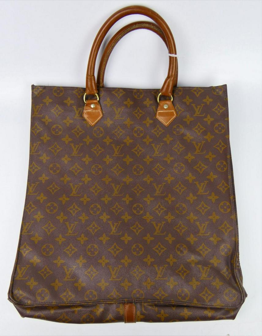 LOUIS VUITTON  TOTE BAG (1 of 7)