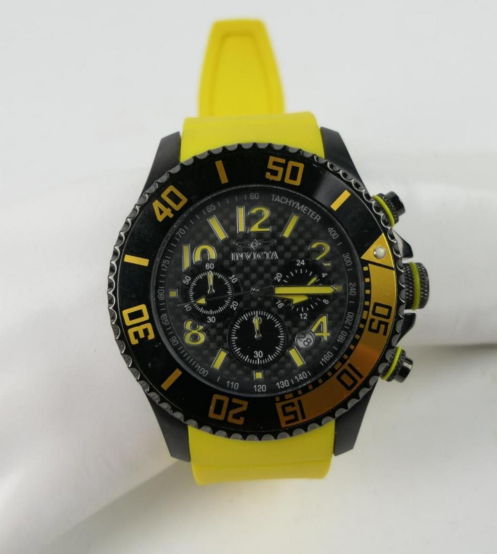 INVICTA PRO DIVER WATCH MODEL 13732 (1 of 4)