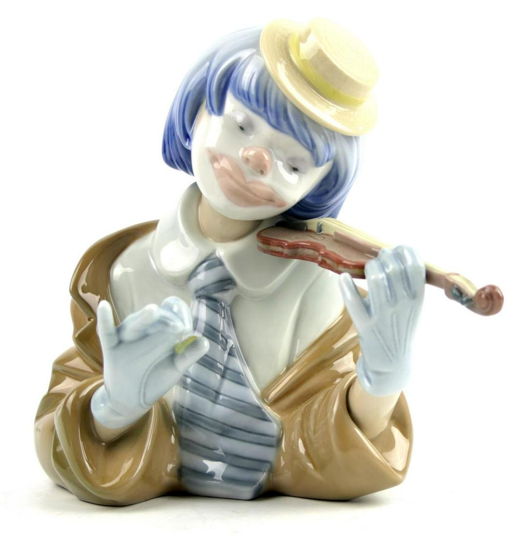 LLADRO " THE BLUES #5600 CLOWN PLAYING VIOLIN (1 of 9)