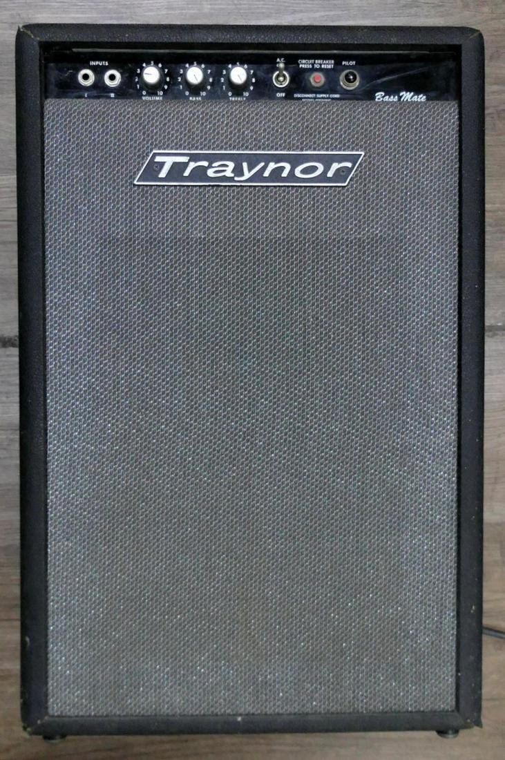 TRAYNOR  BASSMATE ELECTRIC GUITAR AMP (1 of 8)