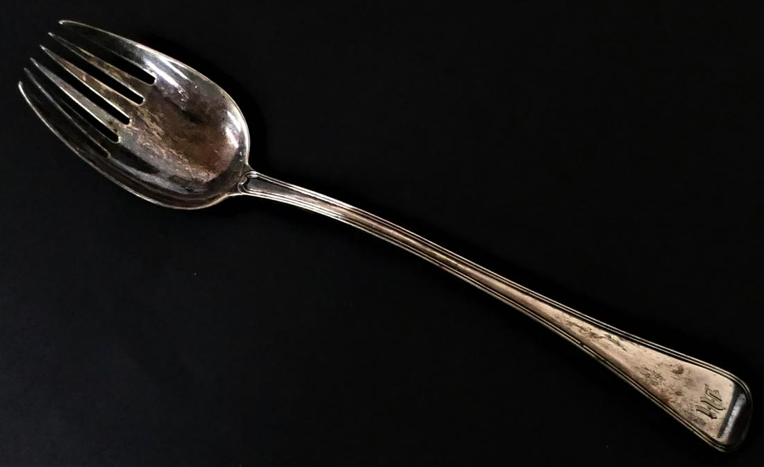 1821 W. ELEY & FEARN LONDON STERLING SERVING FORK (1 of 2)