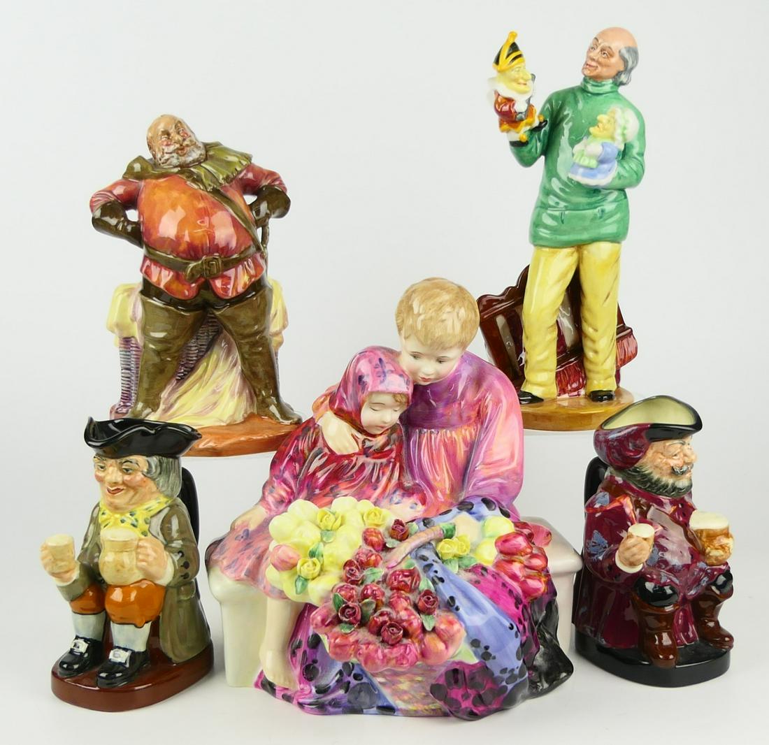 LOT OF 5 ROYAL DOULTON ENGLAN FIGURES & TOBY JUGS (1 of 7)