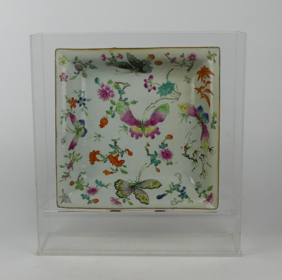 CHINESE JIAQING FAMILLE ROSE BUTTERFLIES BOWL (1 of 8)
