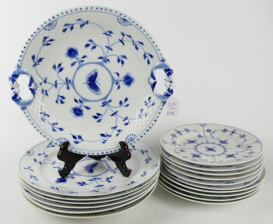 LOT OF 17 ROYAL COPENHAGEN & B&G BLUE OINION ITEMS (1 of 5)