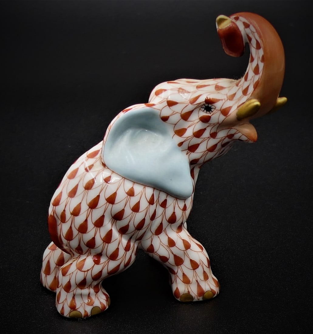 HEREND RED FISHNET 3.5" ELEPHANT FIGURE (1 of 5)