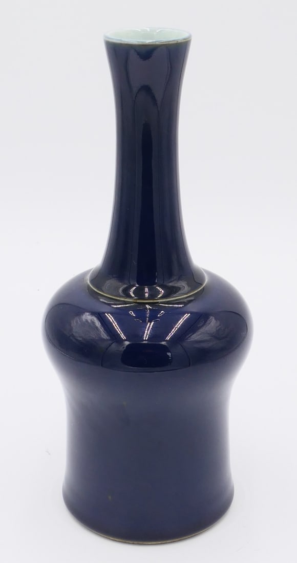 CHINESE KANGXI COBALT BLUE GLAZED BELL BOTTLE VASE (1 of 6)