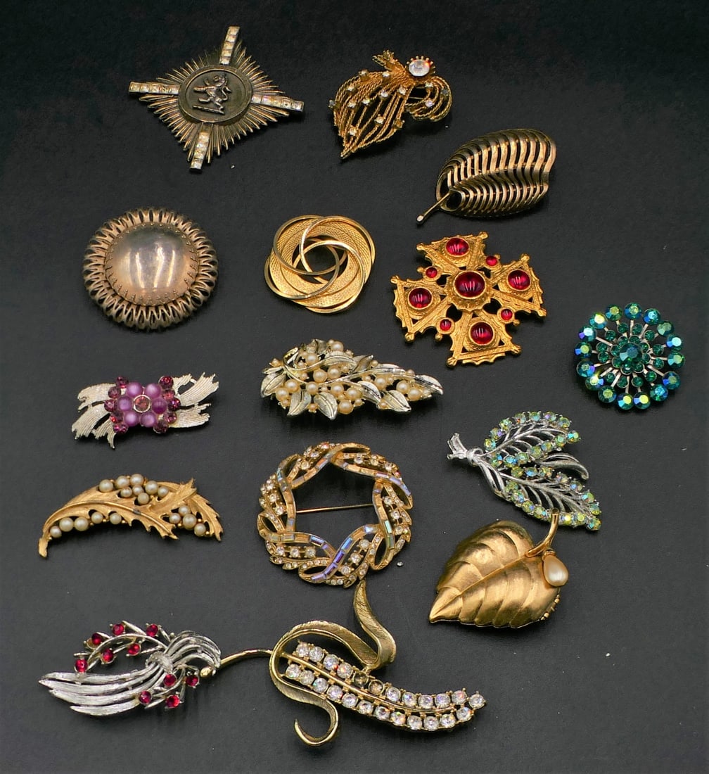 15 PC VINTAGE COSTUME BROOCH COLLECTION (1 of 1)