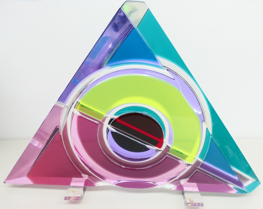 SHLOMI HAZIZA (ISRAELI 20TH CENTURY) ACRYLIC: SHLOMI HAZIZA (ISRAELI 20TH CENTURY) ACRYLIC SCULPTURE, MEASURES 26" BY 18".