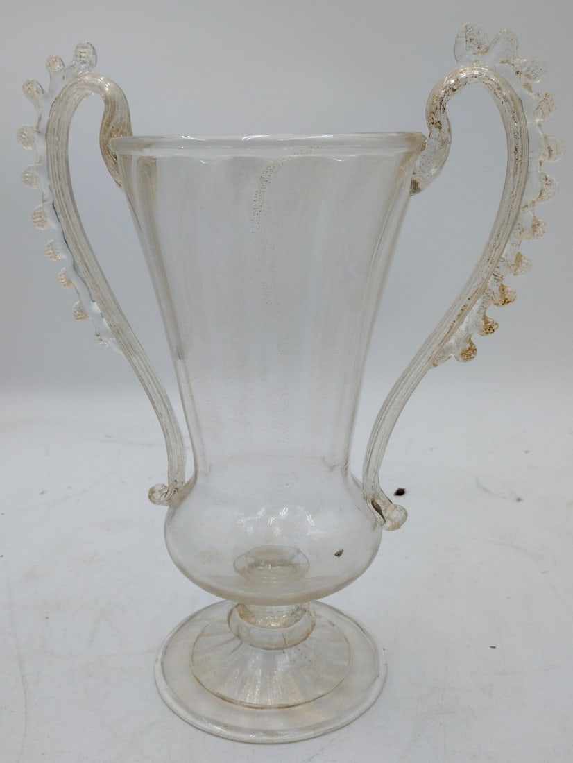 FINE VENETIAN MURANO ART GLASS TROPHY VASE (1 of 6)