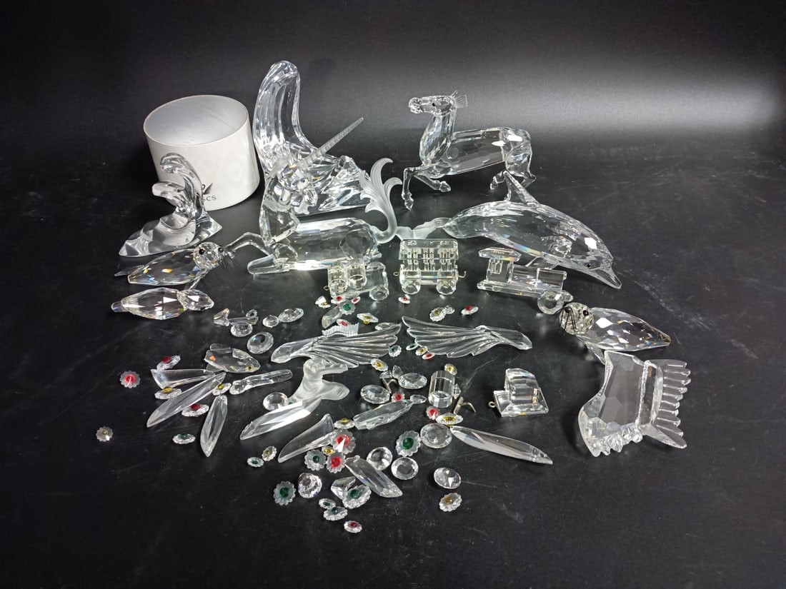 LARGE LOT OF SWAROVSKI CRYSTAL VARIOUS SCULPTURES (1 of 12)