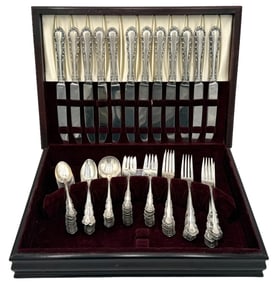 96pc Reed & Barton Georgian Rose Sterling Flatware