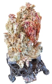 Chinese Chicken Blood Shoushan Stone Carving