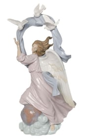 Lladro 'Vision of Peace' #1803 Porcelain Figurine