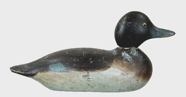 Mason Factory Standard Grade Glass Eye bluebill he: Mason Factory Standard Grade Glass Eye bluebill hen c 1905. Excellent original paint shows light overall wear with rubs and imperfections mostly in the area of the head. Factory swirling and sponge wo