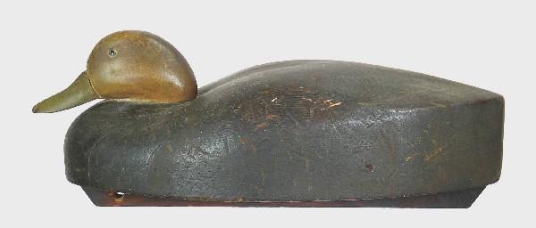 Rare resting magnum balsa Wildfowler Factory Atlan: Rare resting magnum balsa Wildfowler Factory Atlantic Coast Model black duck c1949. Fine original paint with light overall wear. Purchased directly from Ted Mulliken by Mr. Congdon who drove to Old Sa