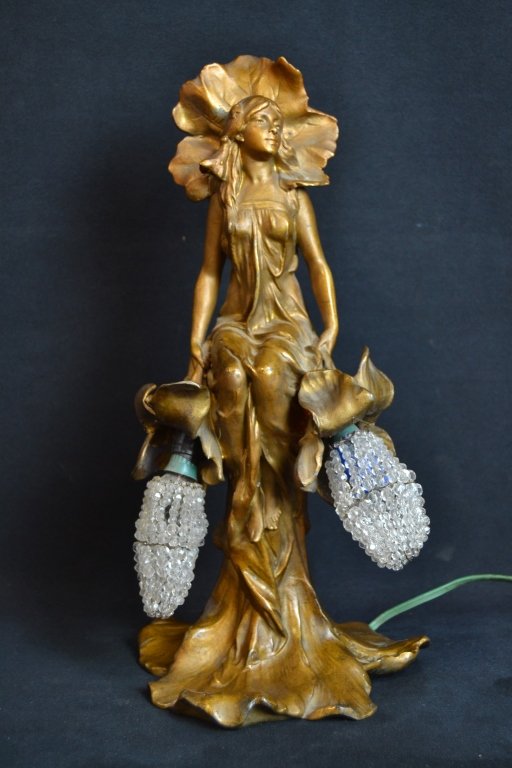 FRENCH SPELTER LADY LAMP BY ALFRED J. FORETAY (1 of 5)