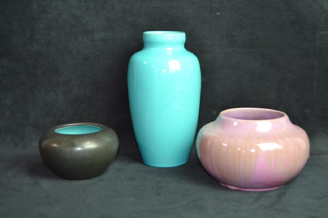 GROUPING OF CALIFORNIA FAIENCE POTTERY (1 of 4)