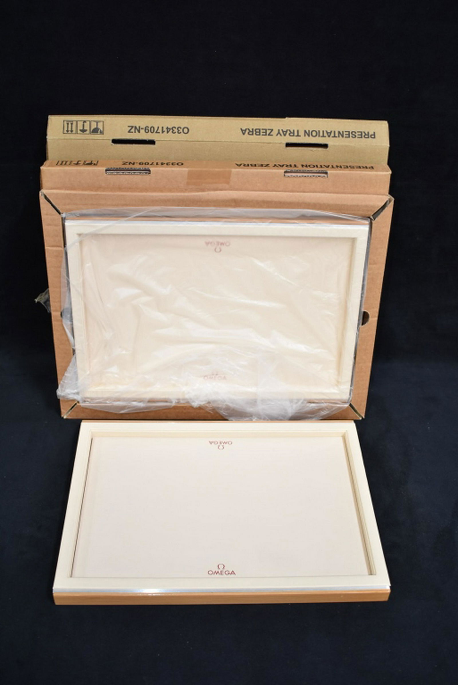 4 OMEGA WATCH PRESENTATION TRAYS ZEBRA (1 of 3)