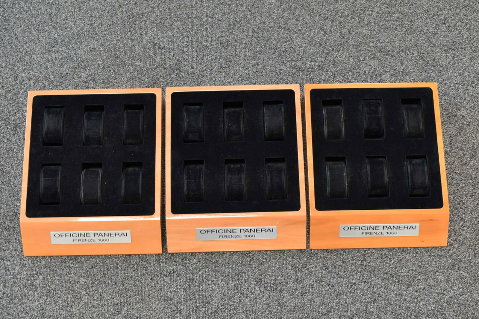 LOT OF 3 OFFICINE PANERAI 6 WATCH DISPLAY CASES (1 of 2)