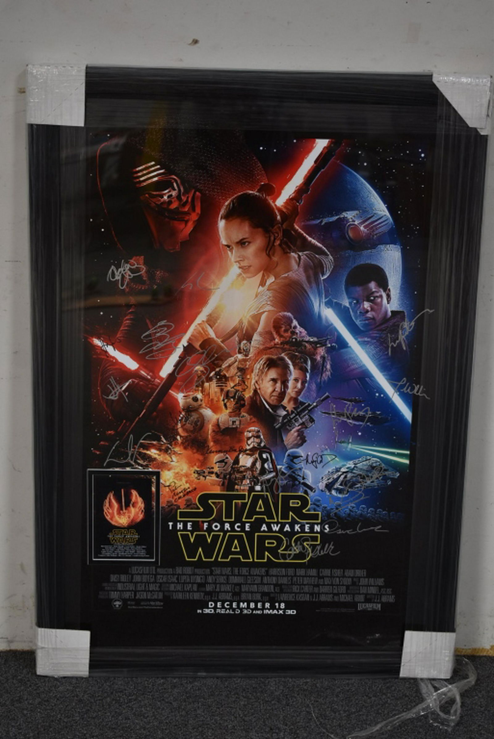 SIGNED STAR WARS "THE FORCE AWAKENS" MOVIE POSTER (1 of 4)
