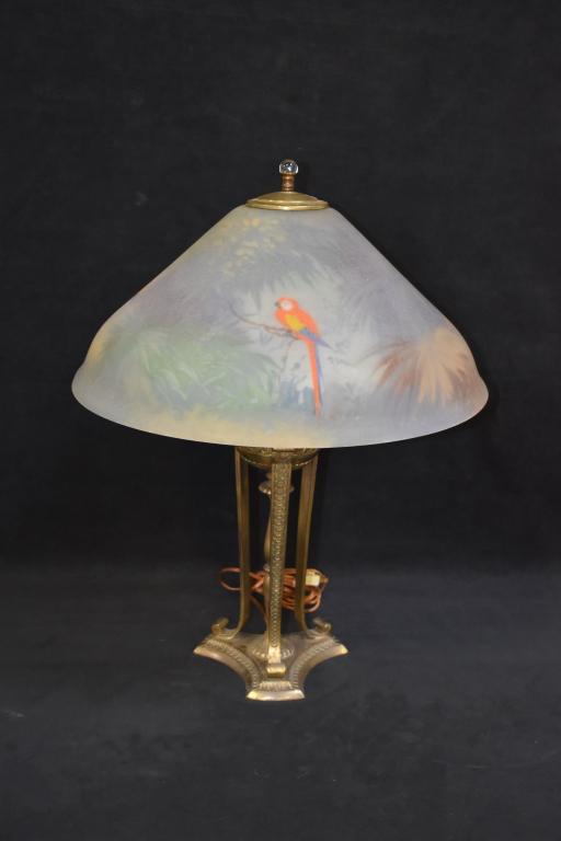 PAIRPOINT LAMP WITH REVERSE PAINTED PARROT SHADE (1 of 8)